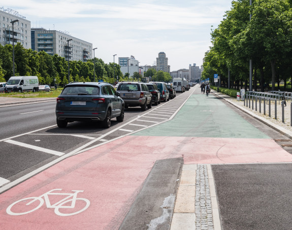 Geschützer Radfahrstreifen Geschützer Radfahrstreifen